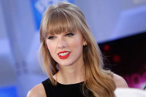 Z100 Artist Gift Lounge Presented By Pop Tarts At Z100's Jingle Ball 2012 - Gifting Lounge Taylor Swift