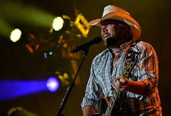 Oklahoma Twister Relief Concert To Benefit United Way Of Central Oklahoma May Tornadoes Relief Fund - Show Toby Keith
