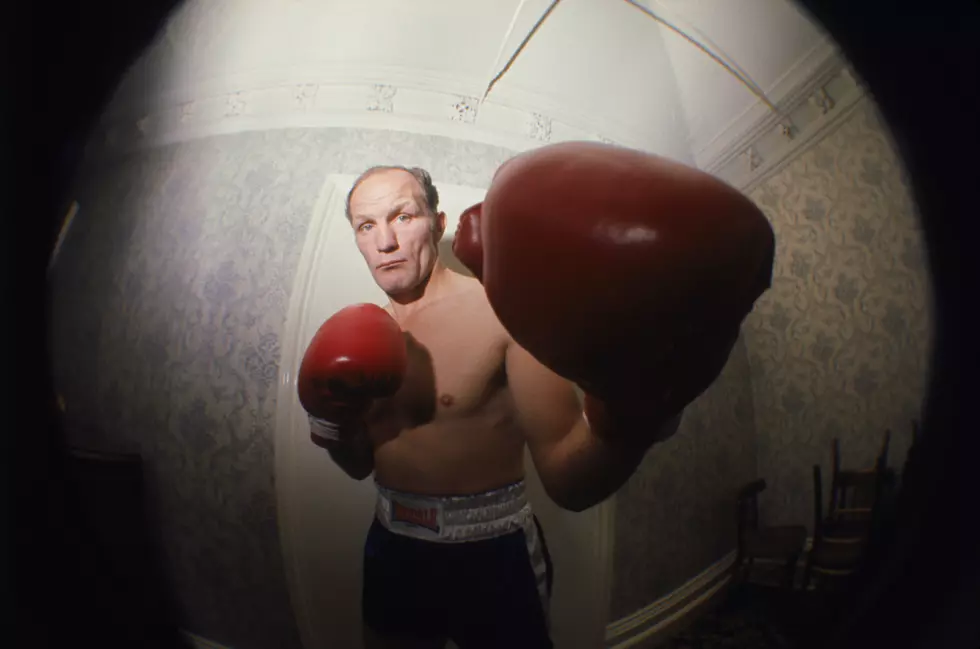 Watch Old Man Humble MMA Fighter In The Ring