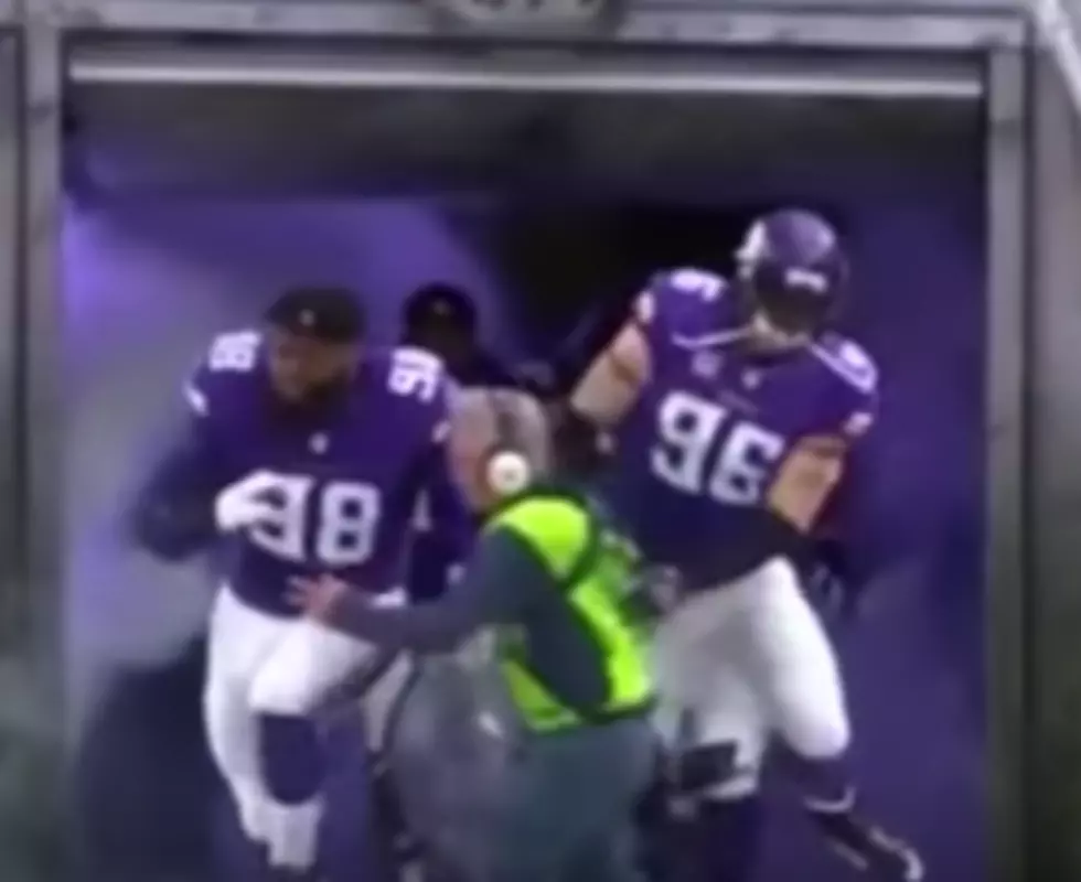 Fox Sound Guy Gets Run Over by Minneota Vikings Linemen